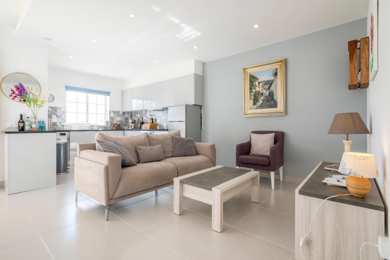 Beautiful Seaview 2 Bedroom Apartment Luz Εξωτερικό φωτογραφία
