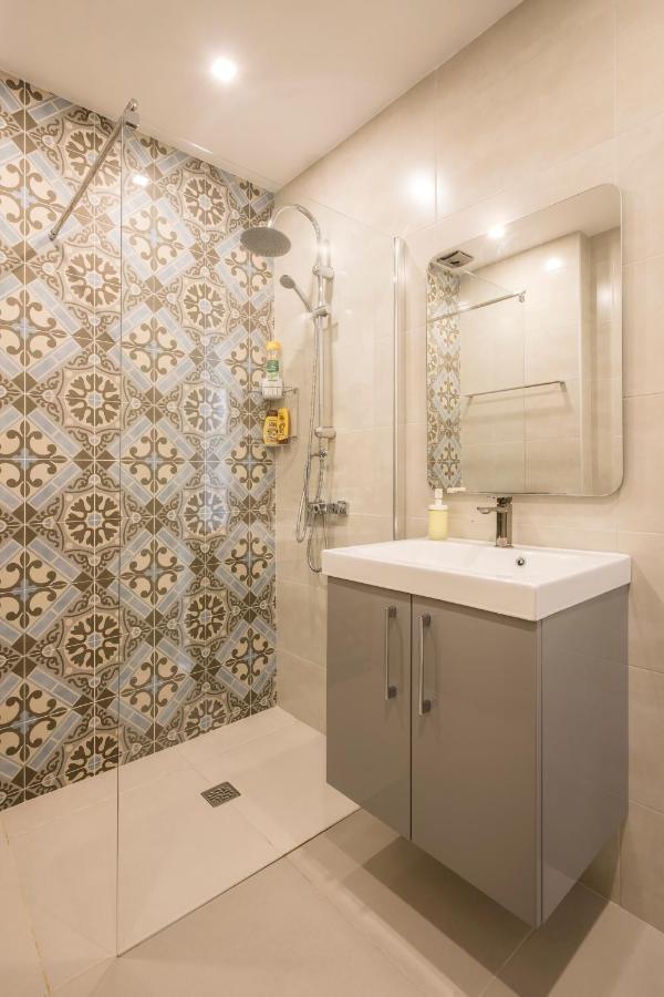 Beautiful Seaview 2 Bedroom Apartment Luz Εξωτερικό φωτογραφία